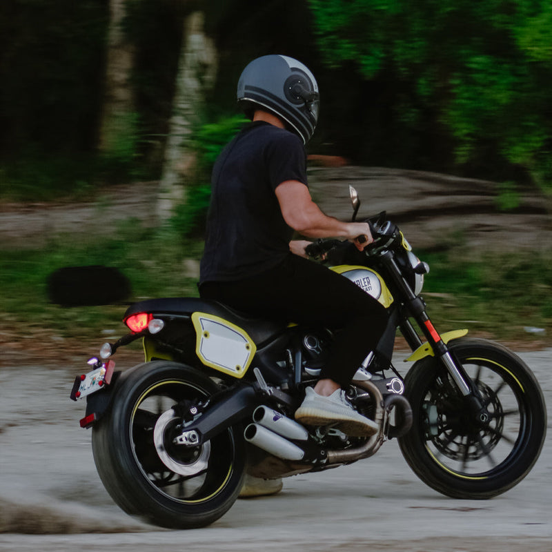 Load image into Gallery viewer, DOT & ECE Approved Daytona Retro Full Face Motorcycle Helmet: Vintage Style for Men, Women, & Youth - W/ Racer