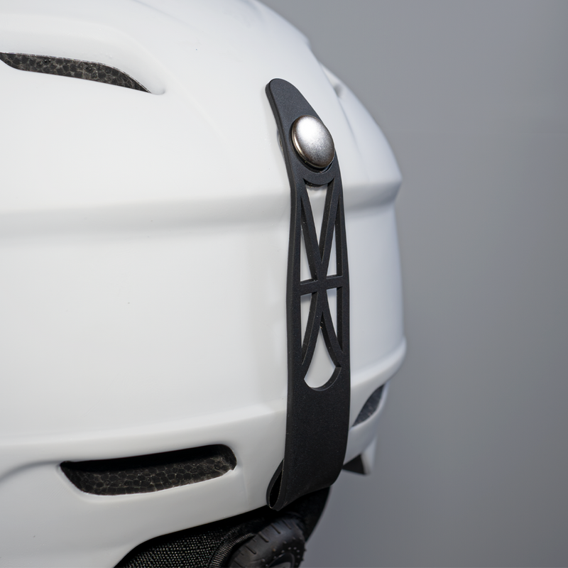 Load image into Gallery viewer, Daytona Carver Ski Helmet - Adjustable Ski Helmet for Men, Women &amp; Youth - Dull Chalk White with Anti-Fog Visor
